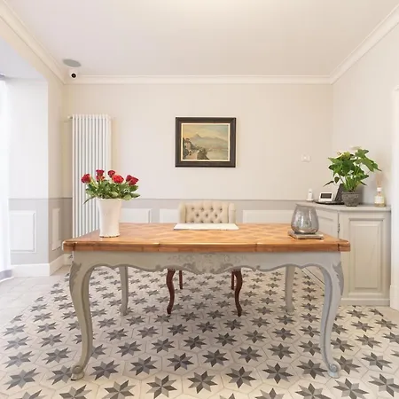 Antico Borgo 4* كانوبيو