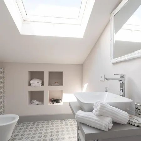 فندق مبيت وإفطار Antico Borgo كانوبيو