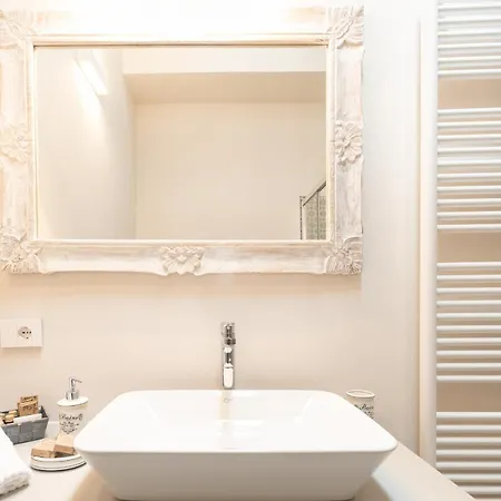 Antico Borgo Couette-café 4*