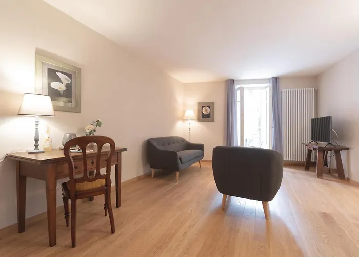 Antico Borgo فندق مبيت وإفطار